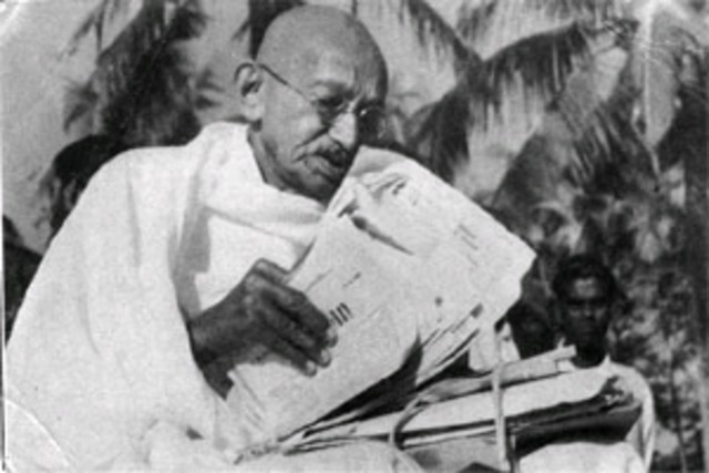 महात्मा गांधी का दर्शन और जीवन प्रबंध