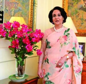 A benevolent princess, a champion and an author